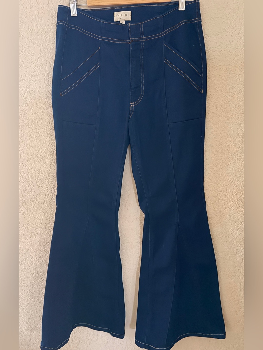 Pilcro High-Rise flare Wide-Leg Women’s Jeans in Dark Blue - Picture 2 of 7